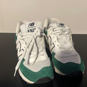 New Balance 574 White and Green Sneakers